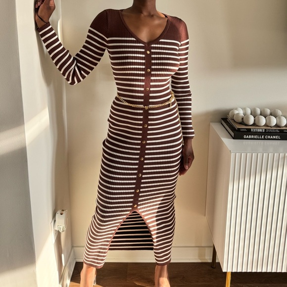 Say What Striped Maxi Dress with Gold Chain Belt - Picture 1 of 9